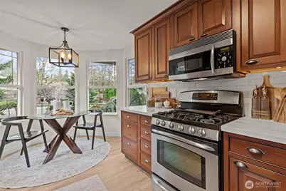 10133 NE 143rd Street, Kirkland, WA 98034 - Photo 13
