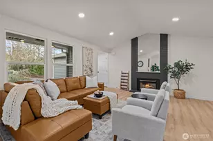 10133 NE 143rd St, Kirkland, WA 98034 - Photo 5