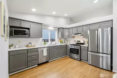 14925 19th Avenue W, Lynnwood, WA 98087 - Photo 9