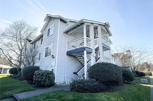 7453 Newcastle Golf Club Rd, Newcastle, WA 98059 - Photo 3