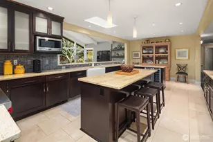 11029 Totem Pole Ln, Woodway, WA 98020 - Photo 13