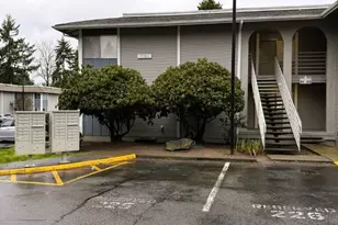 17301 NE 45th St, Redmond, WA 98052 - Photo 1