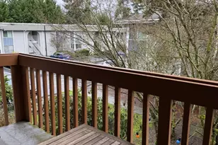 17301 NE 45th St, Redmond, WA 98052 - Photo 17