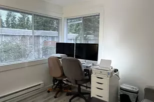 17301 NE 45th St, Redmond, WA 98052 - Photo 11