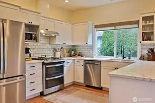 4900 Spinnaker Dr, Freeland, WA 98249 - Photo 15