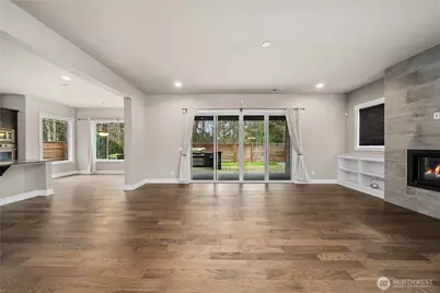 13813 187th Avenue Ct E, Bonney Lake, WA 98391 - Photo 13