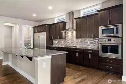 13813 187th Avenue Ct E, Bonney Lake, WA 98391 - Photo 17