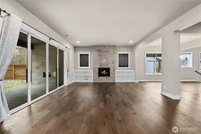 13813 187th Avenue Ct E, Bonney Lake, WA 98391 - Photo 11