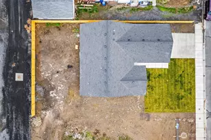 248 SE Pioneer Ave, Ephrata, WA 98823 - Photo 3