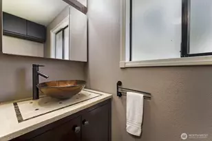 715 Sunrise Pl SW, Issaquah, WA 98027 - Photo 19