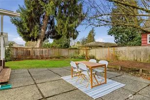 2136 N 90th St, Seattle, WA 98103 - Photo 21
