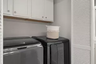 12219 NE 105th St, Kirkland, WA 98033 - Photo 31