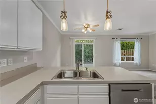 278 NE Deccio Rd, College Place, WA 99324 - Photo 7