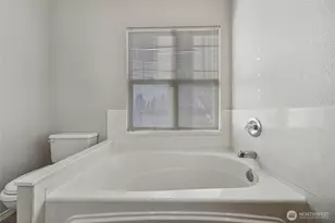 278 NE Deccio Rd, College Place, WA 99324 - Photo 17