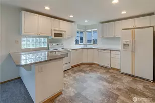 11015 37th Ave Ct E, Tacoma, WA 98446 - Photo 11