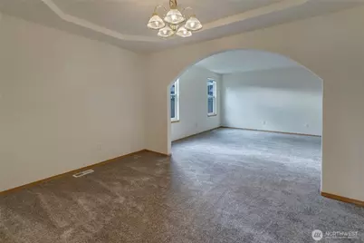 11015 37th Avenue Ct E, Tacoma, WA 98446 - Photo 9