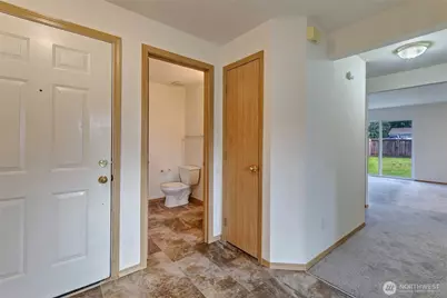 11015 37th Avenue Ct E, Tacoma, WA 98446 - Photo 3