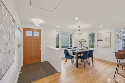 9209 20th Avenue NE, Seattle, WA 98115 - Photo 5