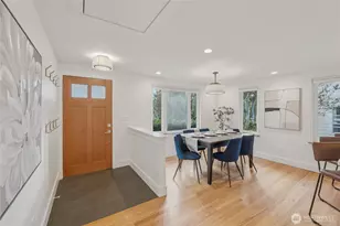 9209 20th Ave NE, Seattle, WA 98115 - Photo 5