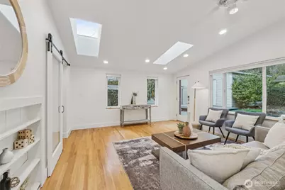 9209 20th Avenue NE, Seattle, WA 98115 - Photo 15