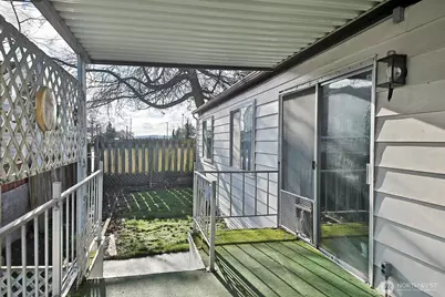 225 NE Ernst Street #85, Oak Harbor, WA 98277 - Photo 3