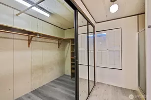 225 NE Ernst St, Oak Harbor, WA 98277 - Photo 23