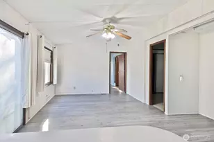 225 NE Ernst St, Oak Harbor, WA 98277 - Photo 11