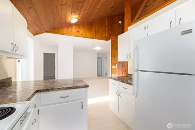 4714 Cypress Drive, Anacortes, WA 98221 - Photo 5