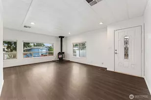 7311 Chambers Creek Road W, University Place, WA 98467 - Photo 5