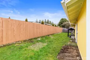 2602 Dodge Street NE, Bremerton, WA 98310 - Photo 15