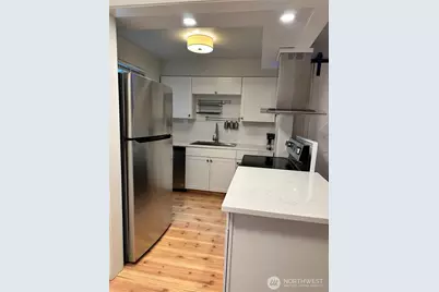 4840 Terrace Drive NE #4840, Seattle, WA 98105 - Photo 5