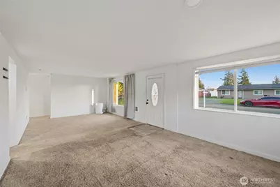 4827 Diamond Boulevard SW, Lakewood, WA 98499 - Photo 3