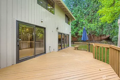 17012 SE 40th Court, Bellevue, WA 98008 - Photo 31