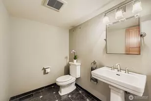 17012 SE 40th Ct, Bellevue, WA 98008 - Photo 15