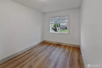 914 6th Avenue SW, Puyallup, WA 98371 - Photo 13