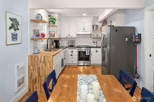 240 Janet Ave N, North Bend, WA 98045 - Photo 17