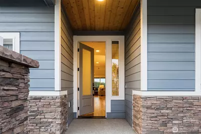 23070 SE Evergreen Street, Black Diamond, WA 98010 - Photo 5