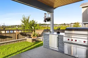 23070 SE Evergreen St, Black Diamond, WA 98010 - Photo 33