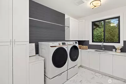 4216 83rd Avenue SE, Mercer Island, WA 98040 - Photo 33