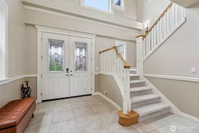 721 Lingering Pine Drive NW, Issaquah, WA 98027 - Photo 3