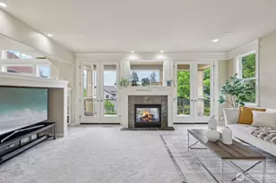 721 Lingering Pine Dr NW, Issaquah, WA 98027 - Photo 11