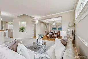 721 Lingering Pine Dr NW, Issaquah, WA 98027 - Photo 9