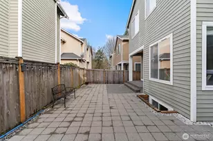 24015 221st Ln SE, Maple Valley, WA 98038 - Photo 35