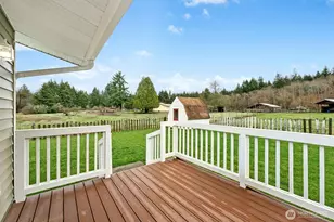 8001 Van Decar Rd SE, Port Orchard, WA 98367 - Photo 13