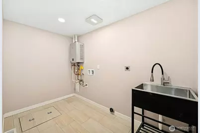 8001 Van Decar Road SE, Port Orchard, WA 98367 - Photo 21