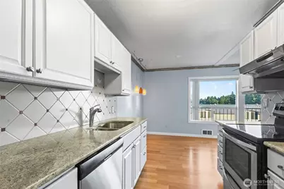 924 Shorewood Drive #A-11, Bremerton, WA 98312 - Photo 11