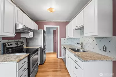 924 Shorewood Drive #A-11, Bremerton, WA 98312 - Photo 9