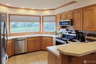 632 W Summer Breeze Ln, Sequim, WA 98382 - Photo 9