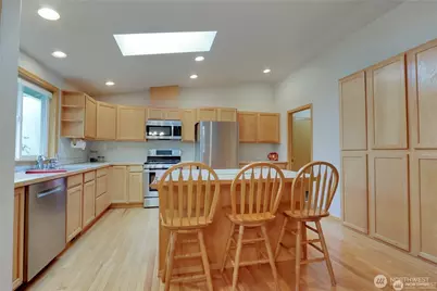 17805 74th Street E, Bonney Lake, WA 98391 - Photo 3