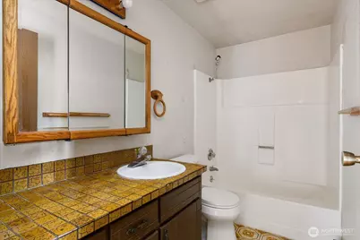 2681 Olympic Drive, Oak Harbor, WA 98277 - Photo 23